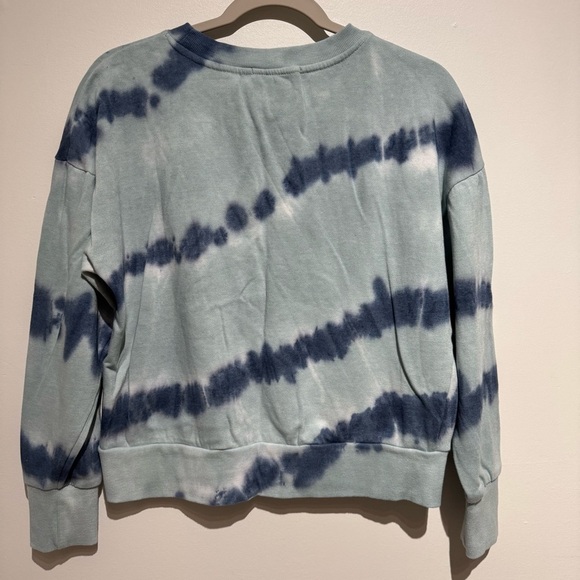 Hippie Rose Blue and White Tie-Dye Sweater. Size Large - Picture 3 of 4